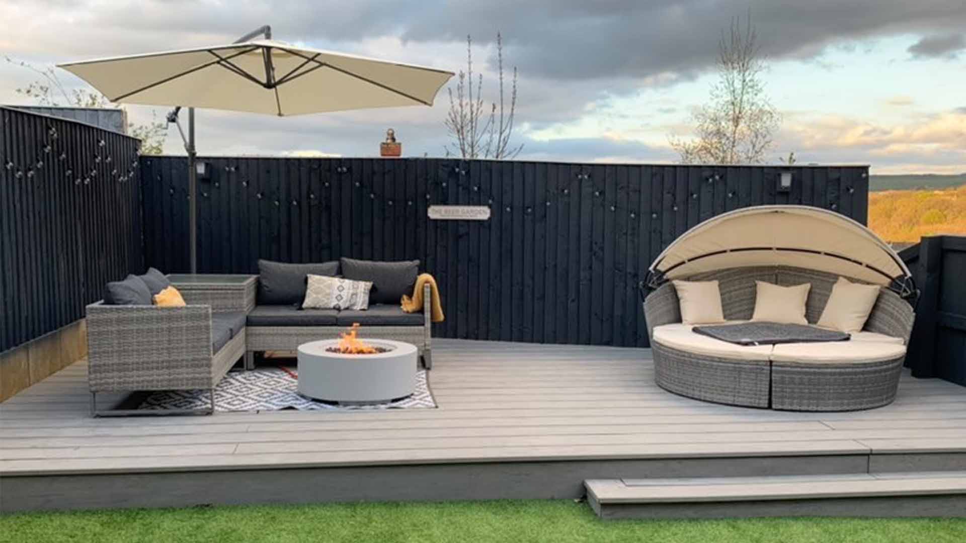 Umbra gas fire pit outdoor decking image